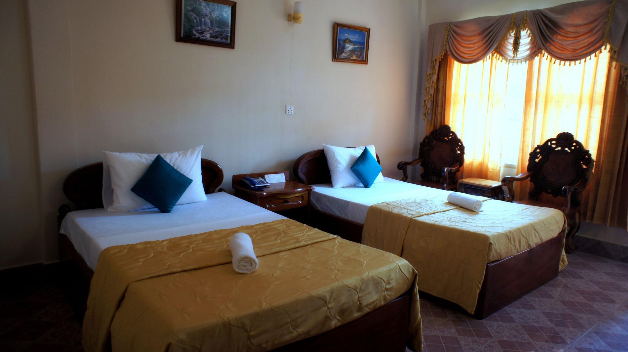 Royal Hotel Баттамбанг Екстер'єр фото